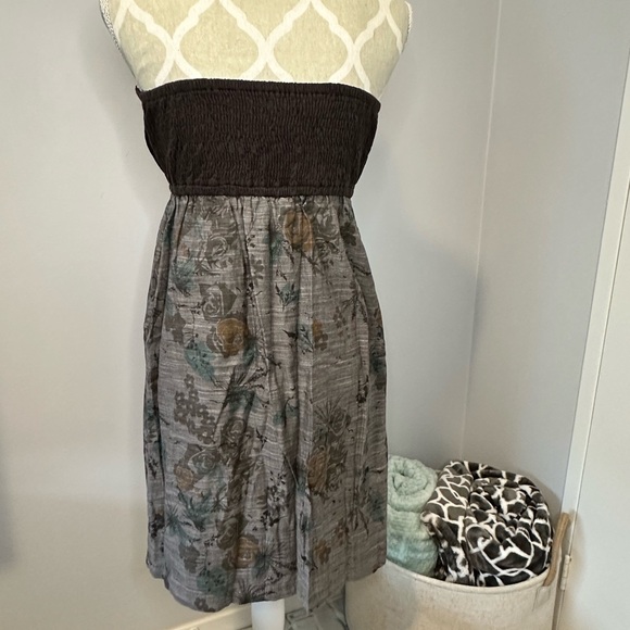 ELEMENT STRAPLESS DRESS - Picture 2 of 5